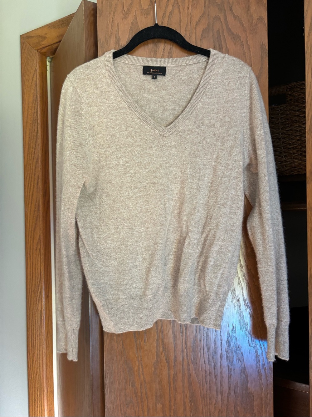 Quince Women's Mongolian Cashmere V-Neck Sweater in Light Tan
